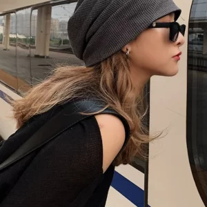 Simple Normcore Solid Color Knitted Hat