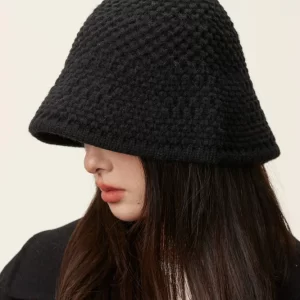 Classy Black Thick Warm Solid Knit Bonnie Hat